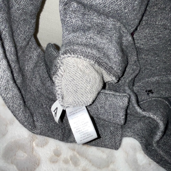 Ann Taylor loft small petite crew neck Sweater grey w/ purple amethyst gems - Picture 10 of 10